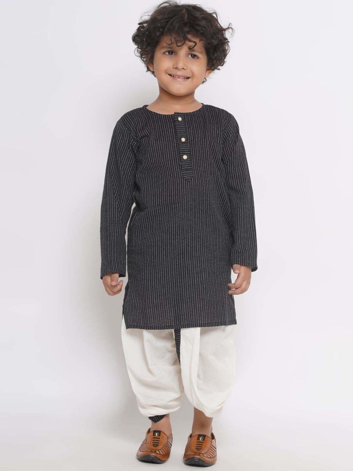 Little Bansi Kids Black & Pink Cotton Floral Print Full Sleeves Kurta Set