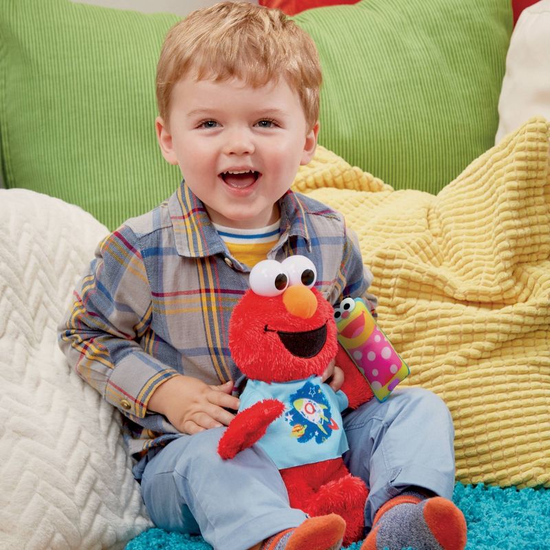 Sesame Street Musical Plush - Elmo And Smartie