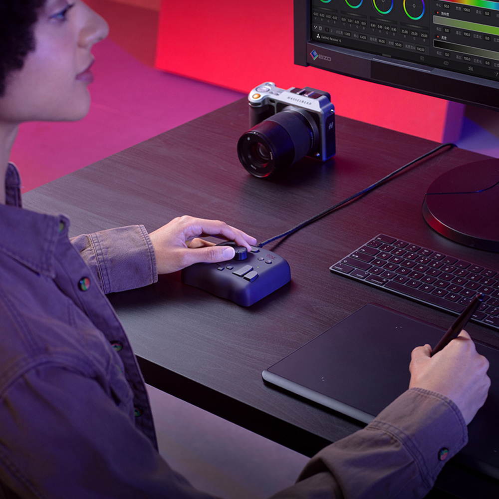 TourBox&mdash;&mdash;Applying for Image, Video, Audio, Drawing editting and Creating. Compatible with Photoshop, Lightroom, Premiere, Clip Studio Paint, Final Cut Pro, etc. ?Travel Combo?