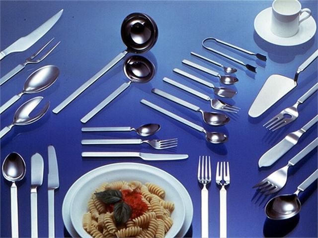 Alessi "Dry" 24-Piece Cutlery Set