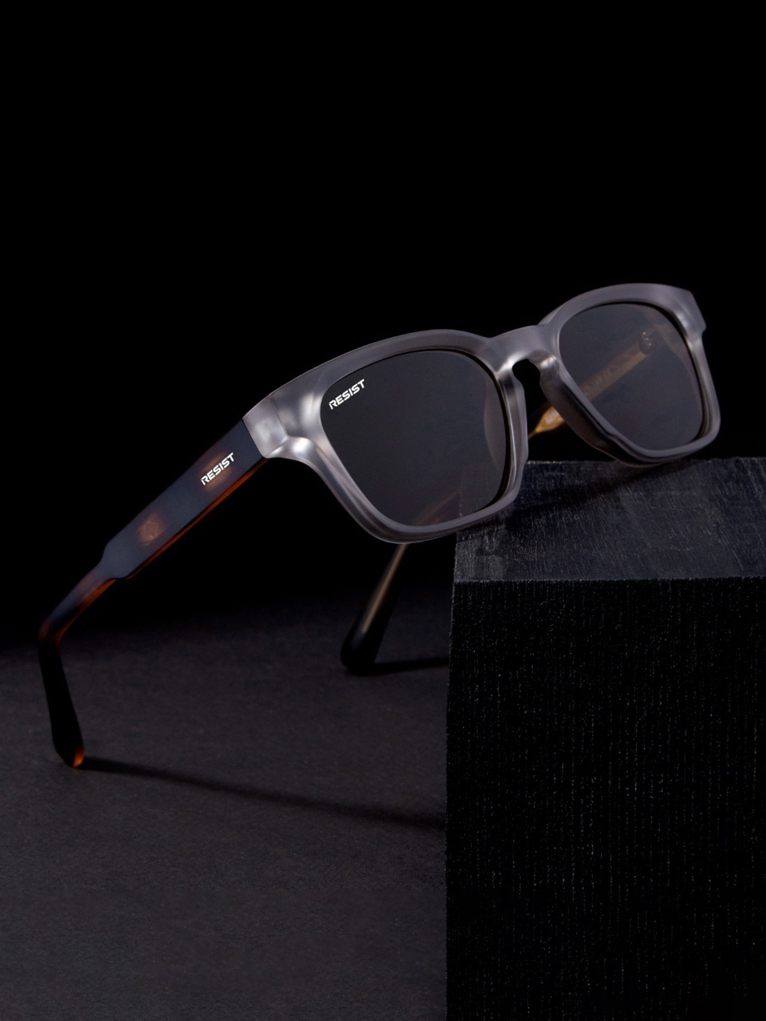 Resist Eyewear Brown Wayfarer uv protected Unisex Sunglasses