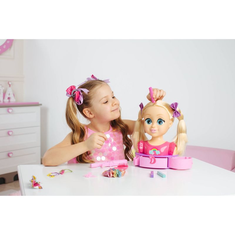 Love, Diana Deluxe Styling Head