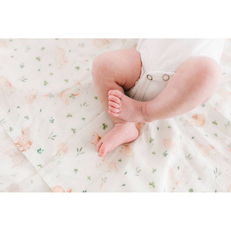 Loulou Lollipop Muslin Swaddle Blanket - Bunny Meadow