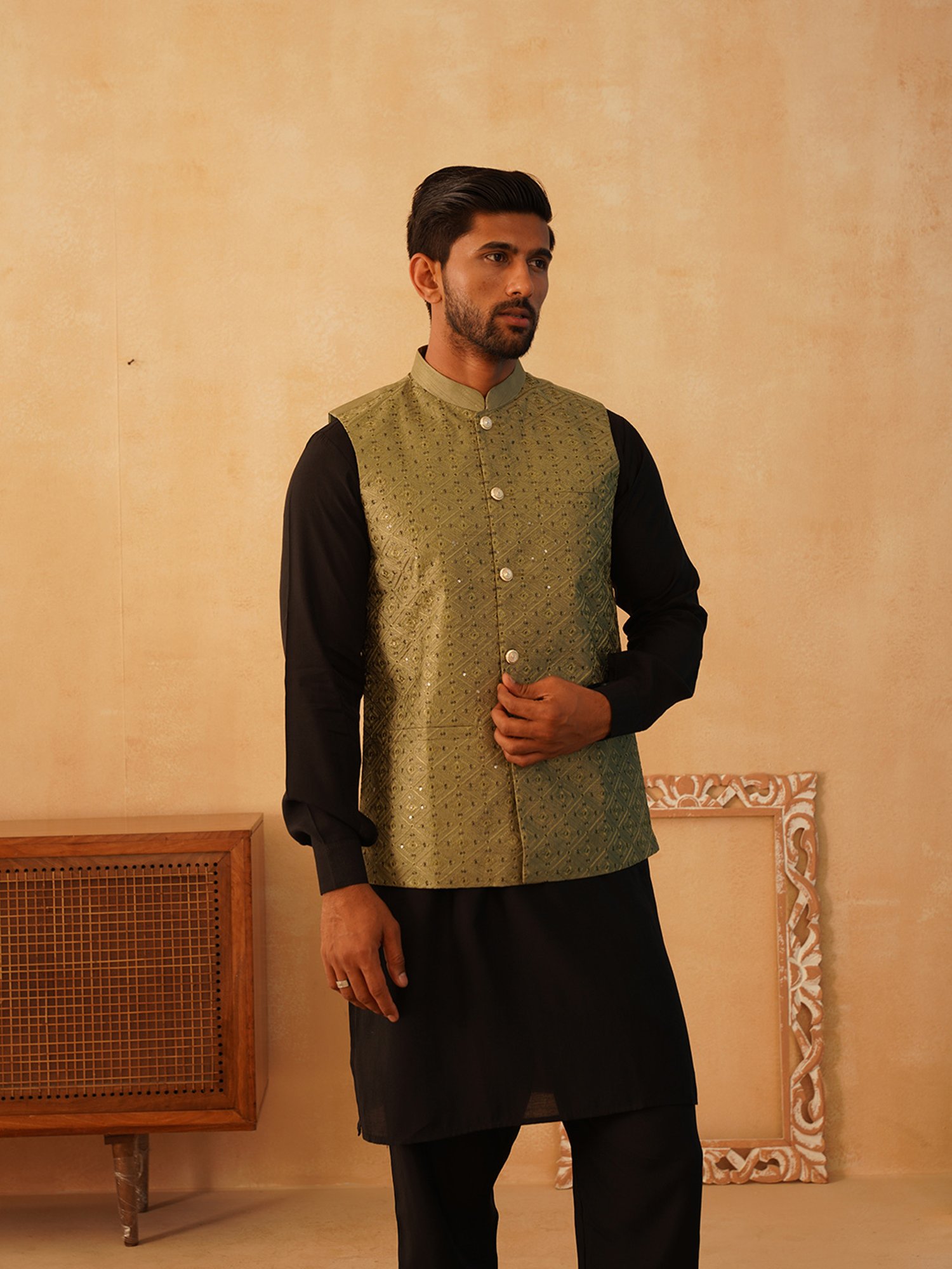 Sanwara White Regular Fit Chikankari Kurta & Churidar Set