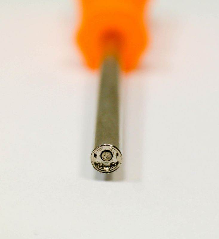 4.5 mm Screwdriver for Nintendo, Sega, and TurboGrafx Repairs - by Mars Devices