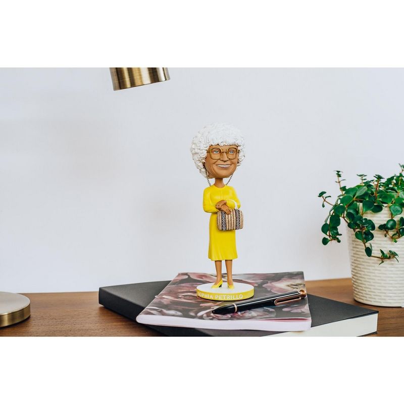 Icon Heroes The Golden Girls 8 Inch Resin Bobblehead | Sophia Petrillo