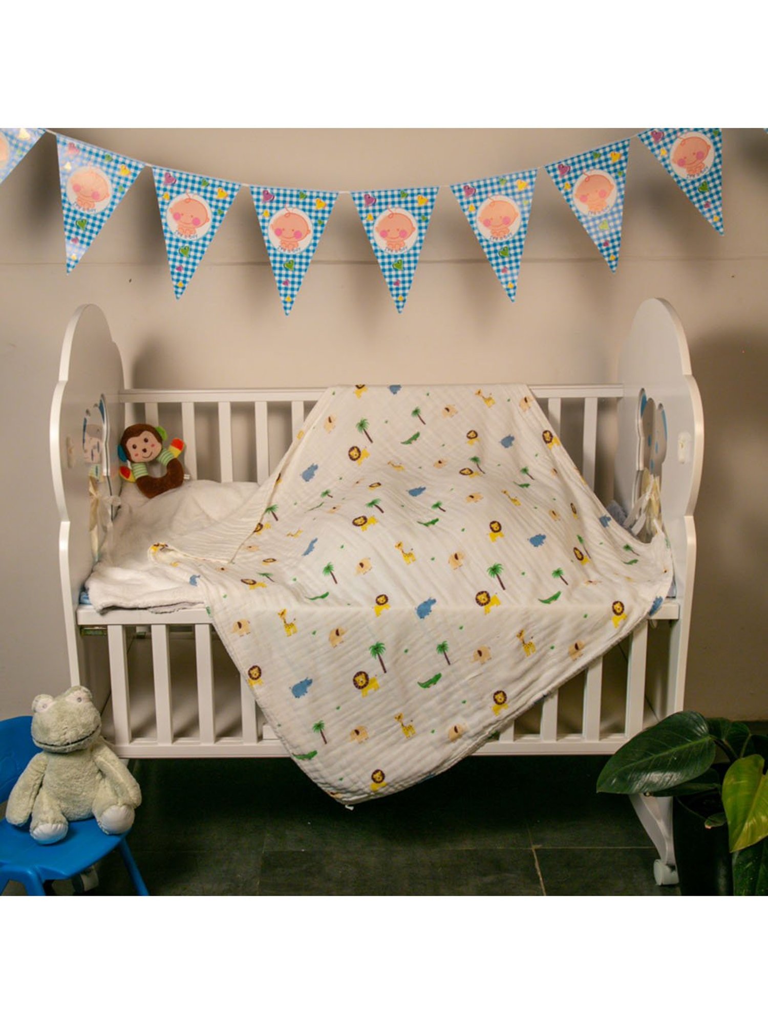 Baby Moo Animal Print White Small Print Muslin Blanket