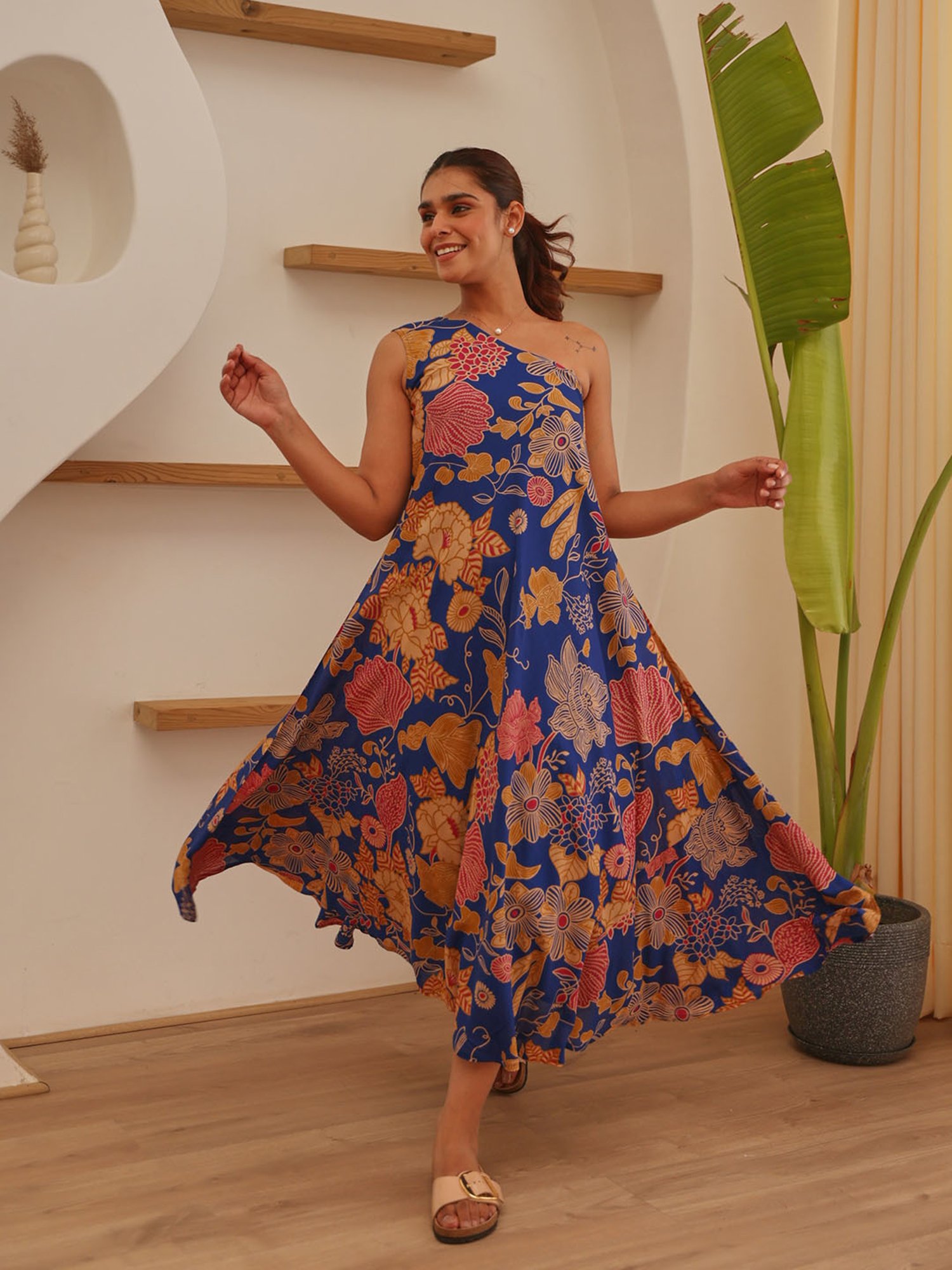 Ekohum Blue Floral Print Ethnic Dress