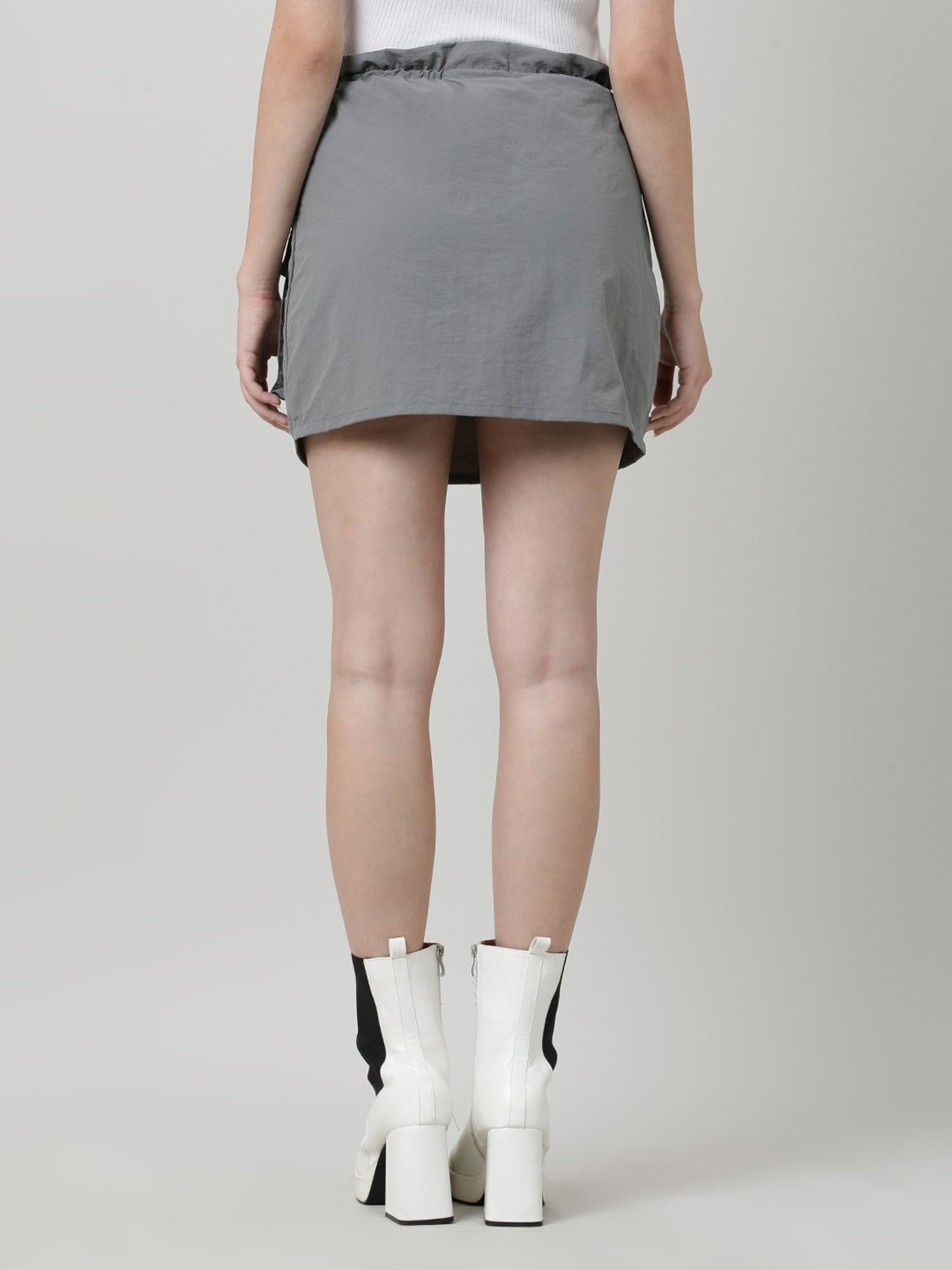 Bene Kleed Light Grey Mini Skirt