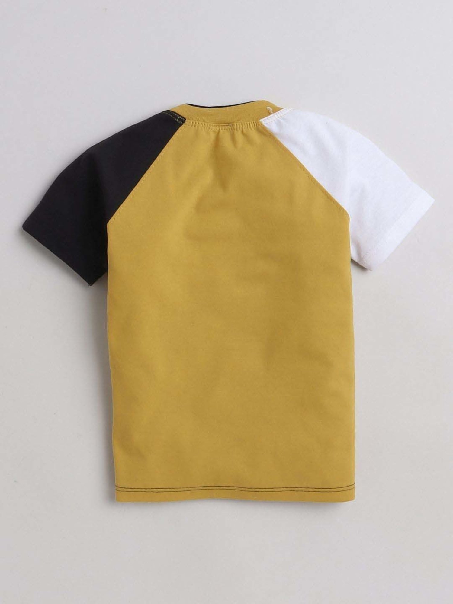 Fourfolds Unisex Mustard Printed Clothing Set