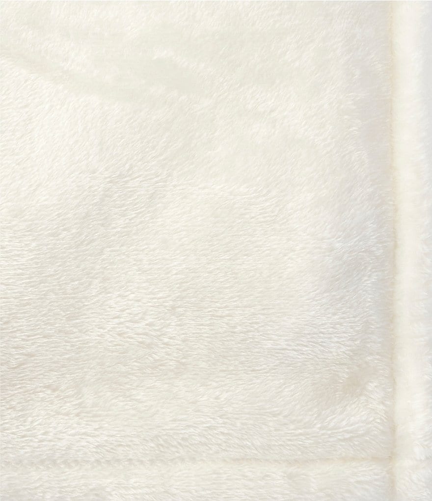 Noble Excellence Ava Plush Throw