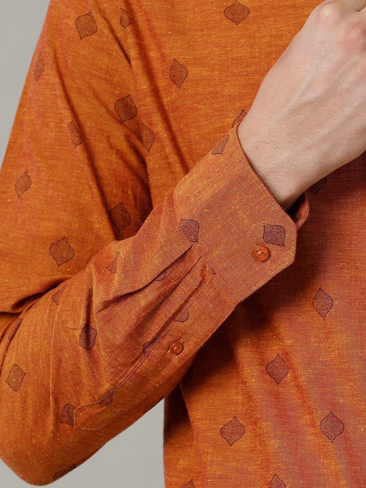 Cavallo By Linen Club Orange Linen Contemporary Fit Printed Shirt