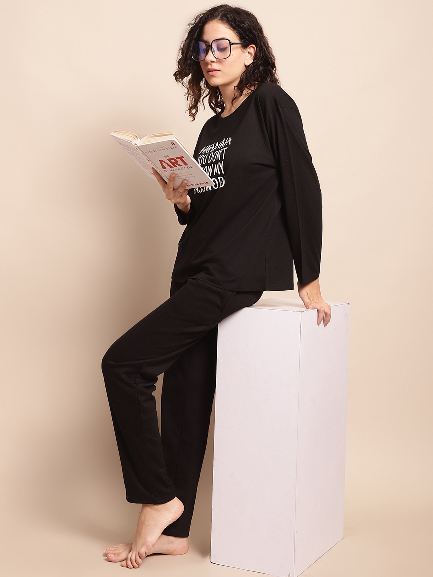 Kanvin Black Printed Top With Pyjamas