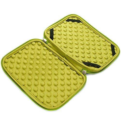 SumacLife Drumm Carrying Sleeve with Back Pocket for Most 6-7-Inch Tablets (SLDrumm67BLKGRN)