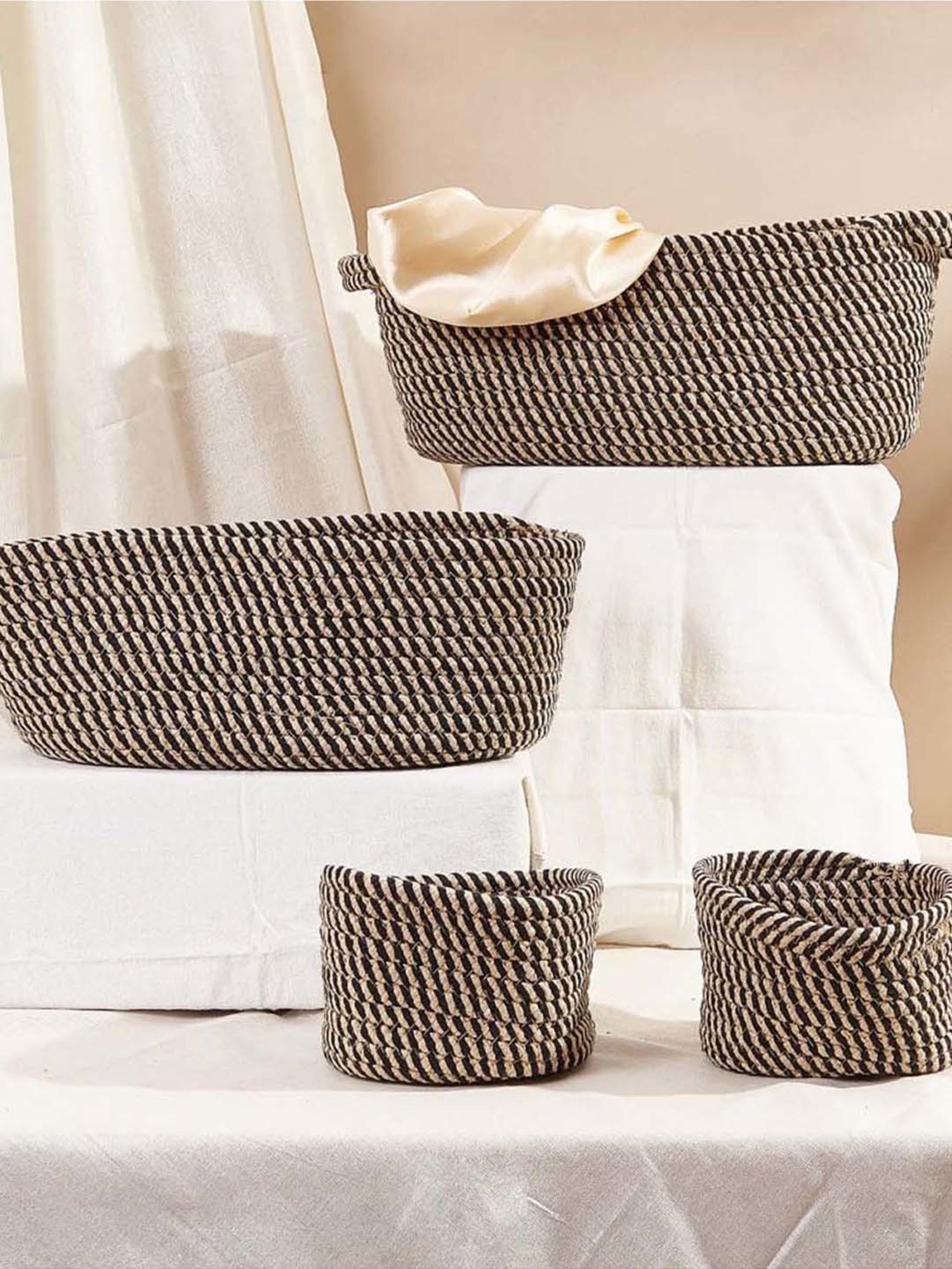 Mason Home Sand and Black Rope Basket (Set of 4)
