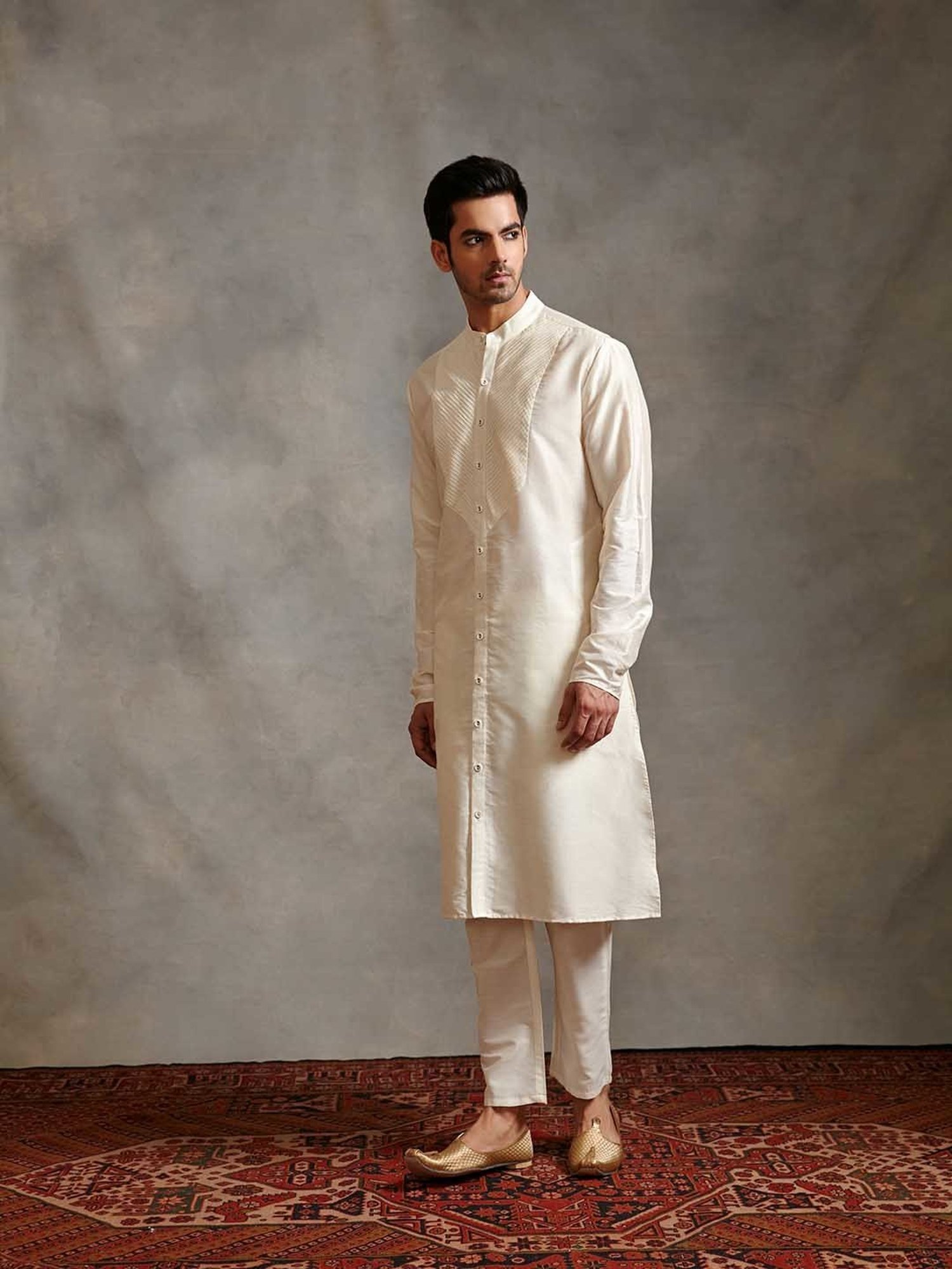 Abhishti Cream Regular Fit Banarasi Kurta & Straight Pants