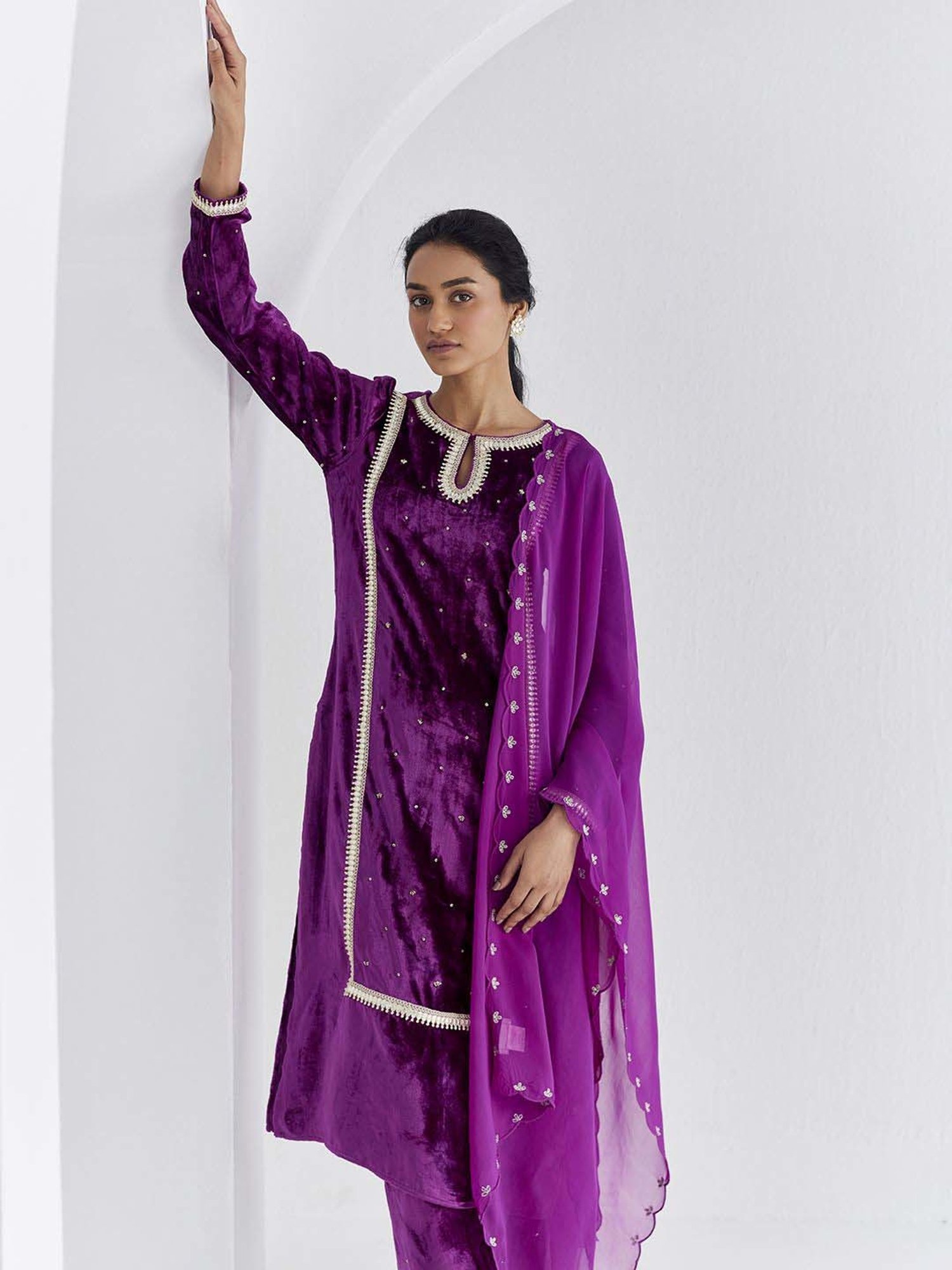 Ancestry Eggplant Embroidered Straight Kurta