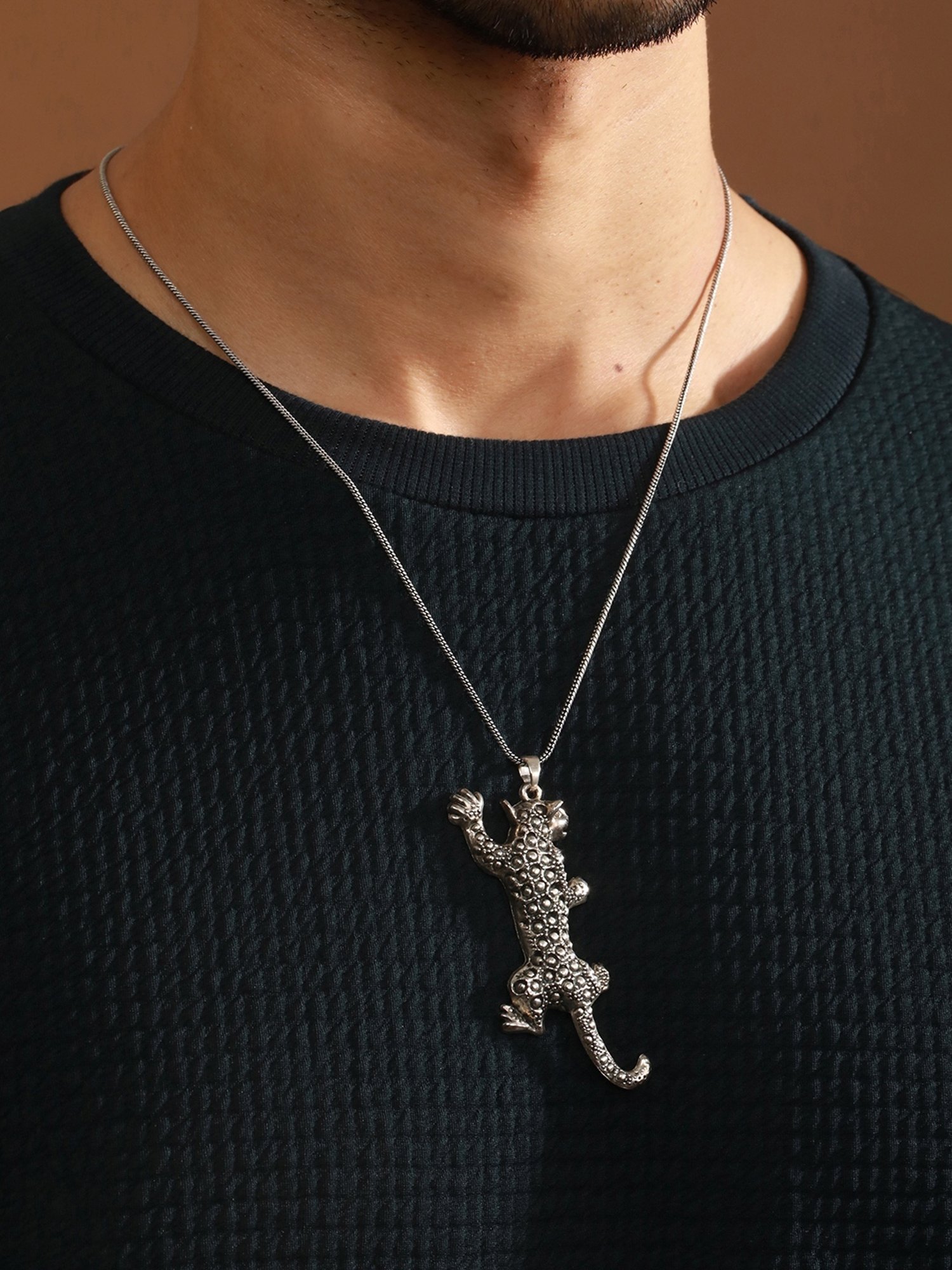 Bold by Priyaasi Leopard Black Casual Pendant With Chain for Men