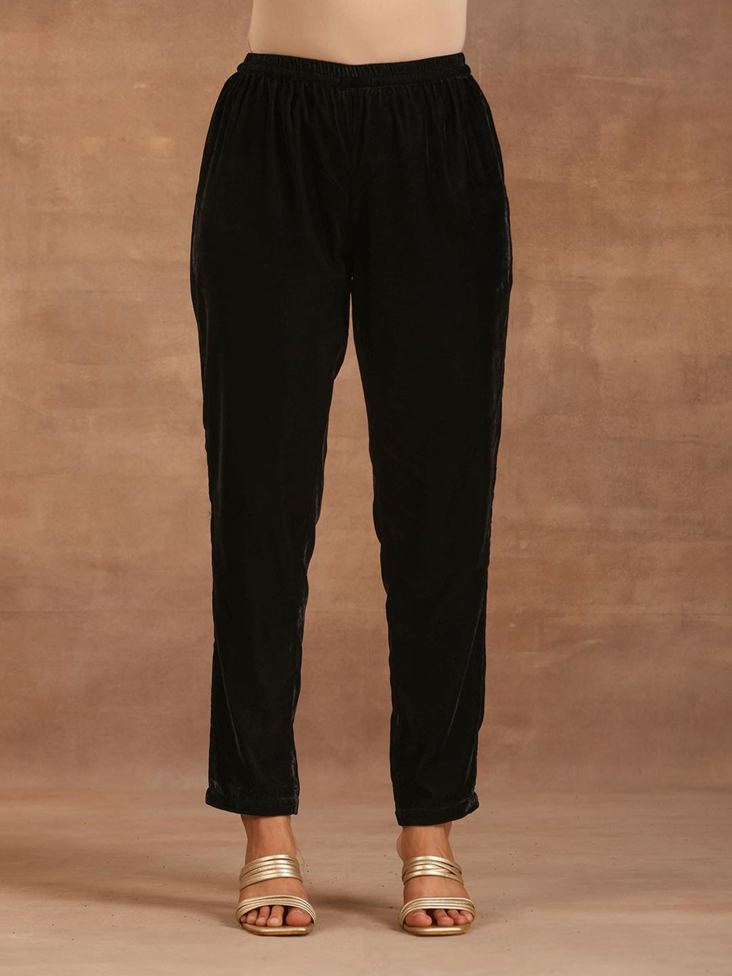 true Browns Black Velvet Pants