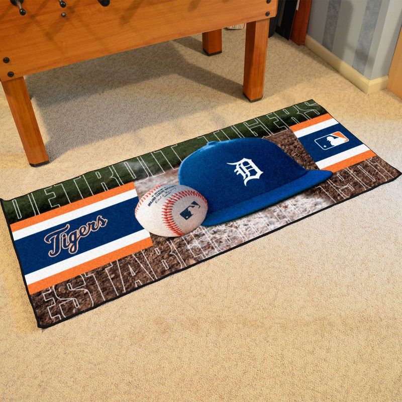 MLB Detroit Tigers 30"x72" Runner Rug