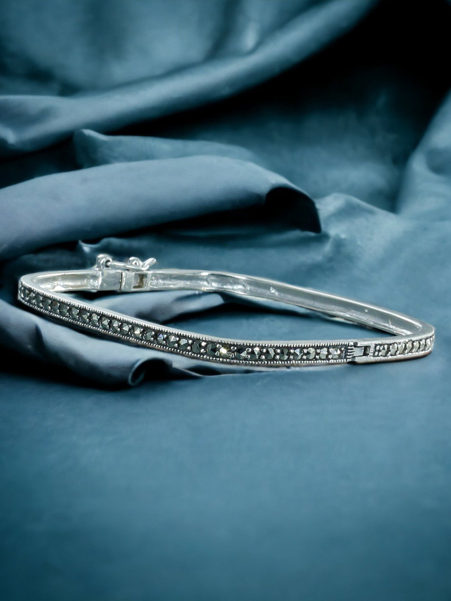 Taraash 92.5 Sterling Silver Marquise Bangle For Women