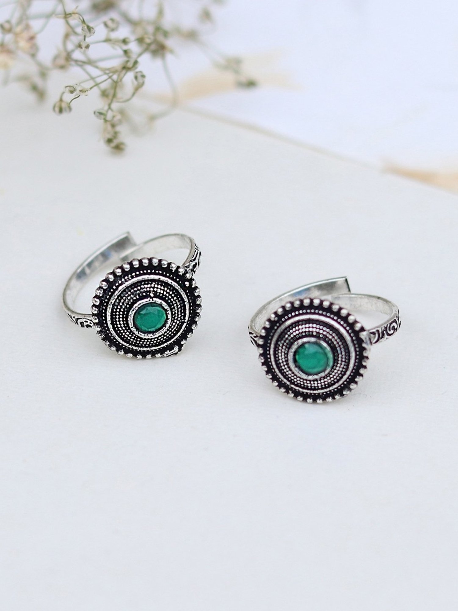 Teejh Ethnic Shaanvi Green Stone Silver Oxidized Toe Rings for Women
