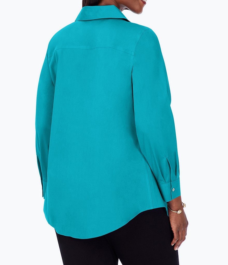 Foxcroft Plus Size Cecila Long Sleeve Wing Collar Non-Iron Stretch Tunic
