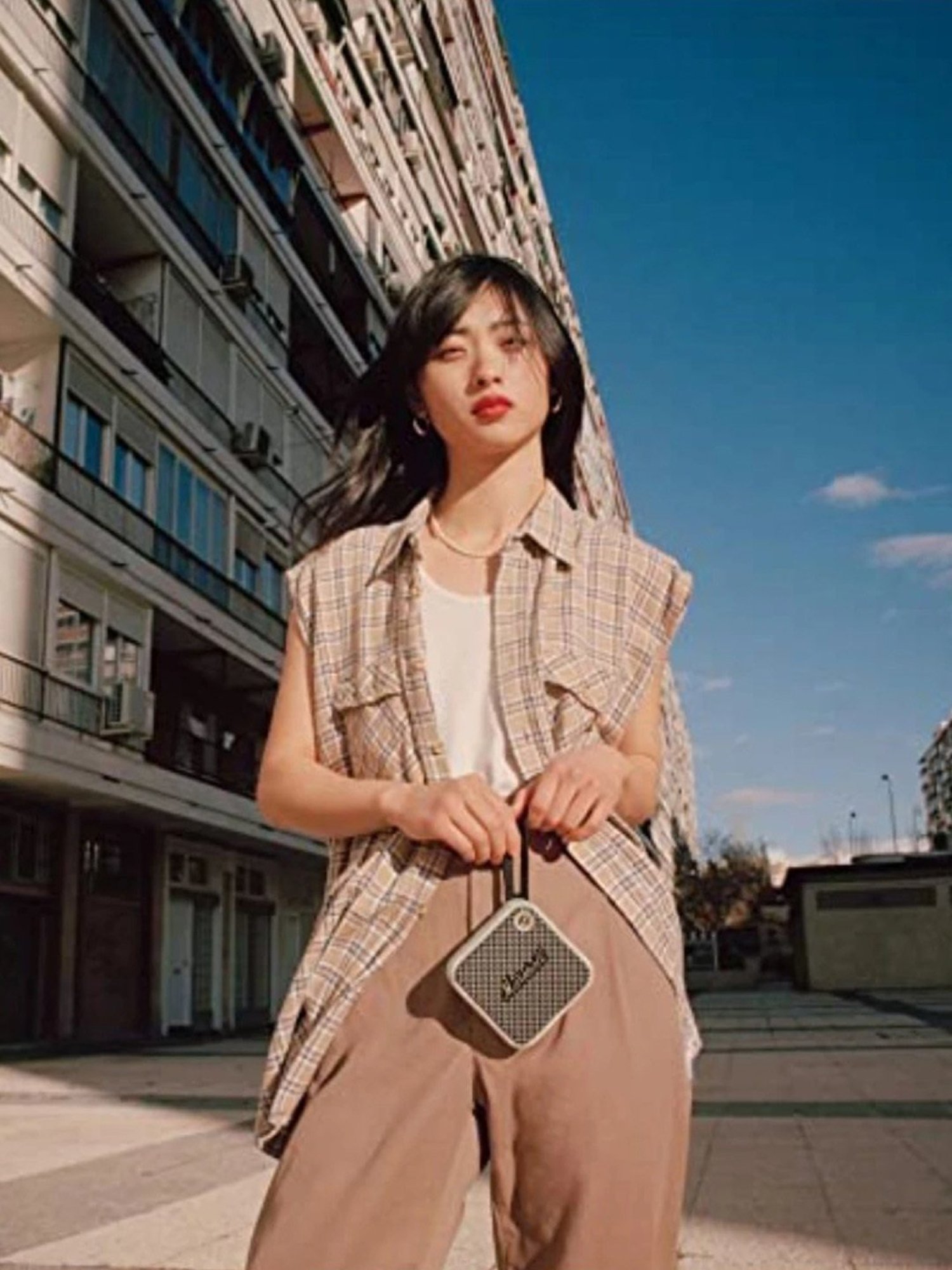 I Kall IK005 Bluetooth Tower Speaker (Brown)