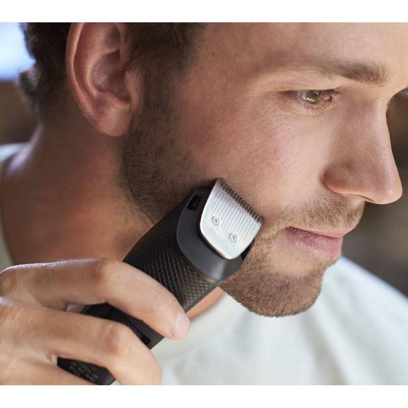 Philips Norelco Series 3000 Beard & Hair Men's Rechargeable Electric Trimmer - BT3210/41