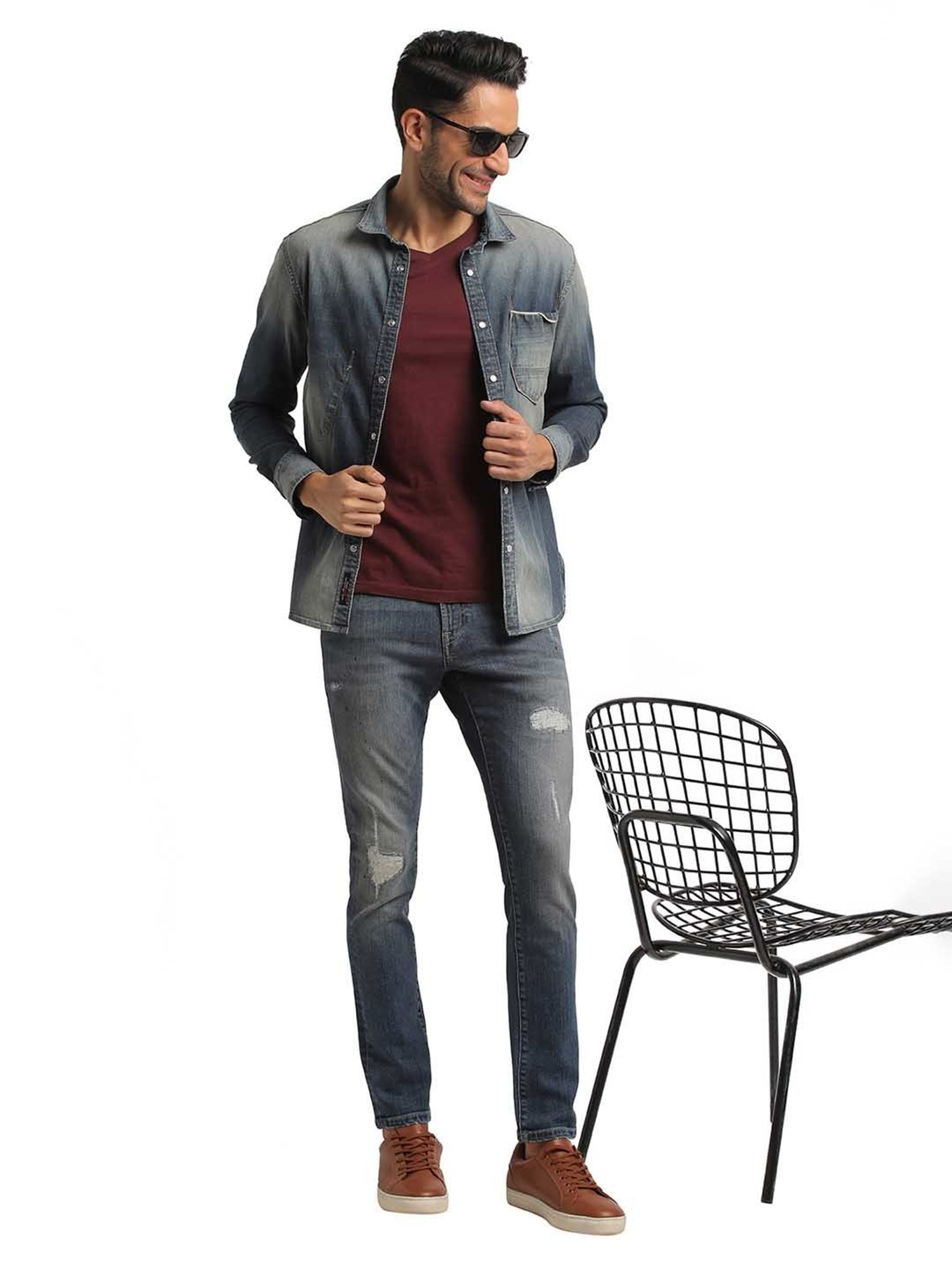 EVERBLUE Medium Blue Regular Fit Shirt