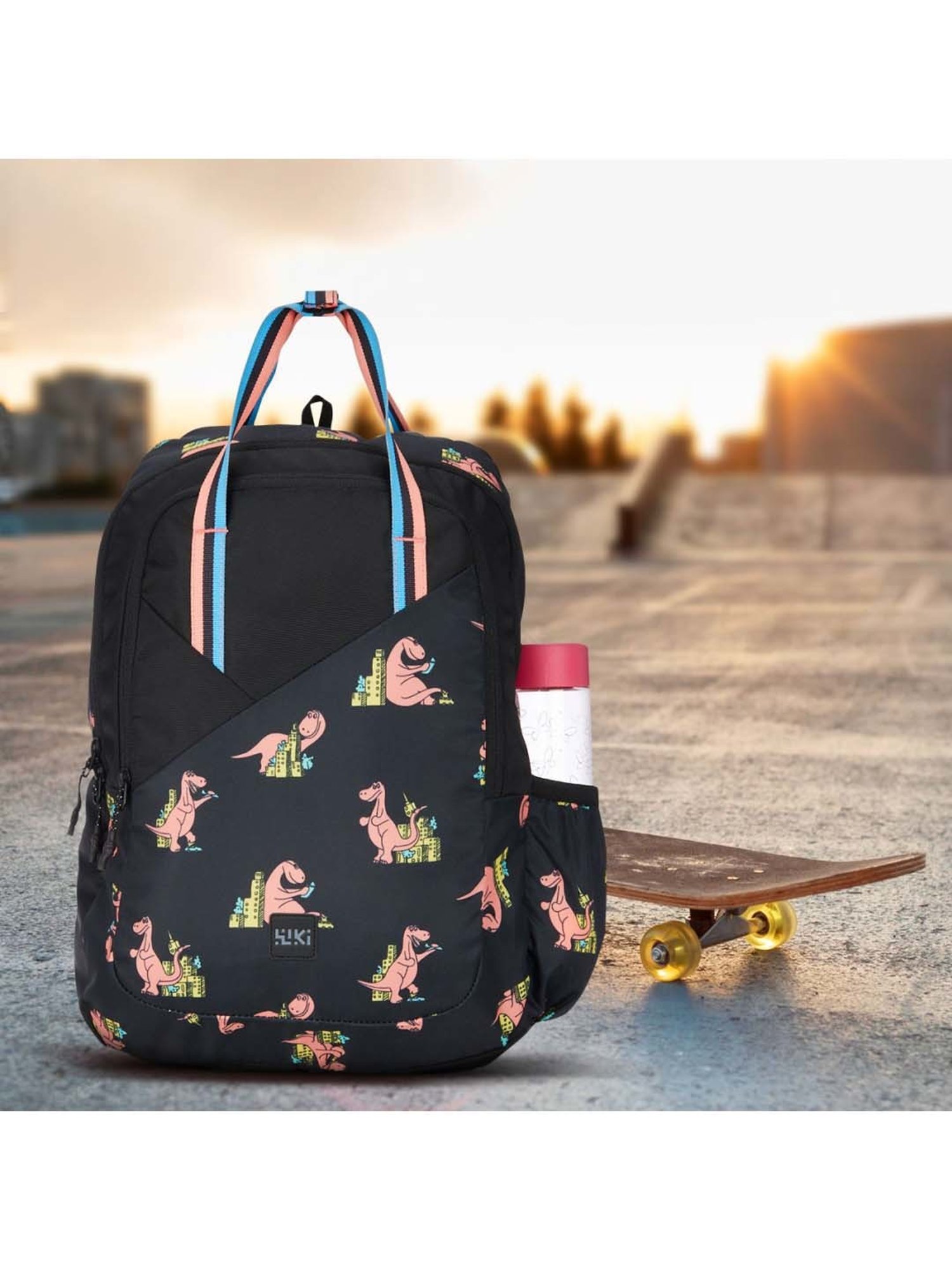 Wiki 20 Ltrs Black Medium Convertible Backpack