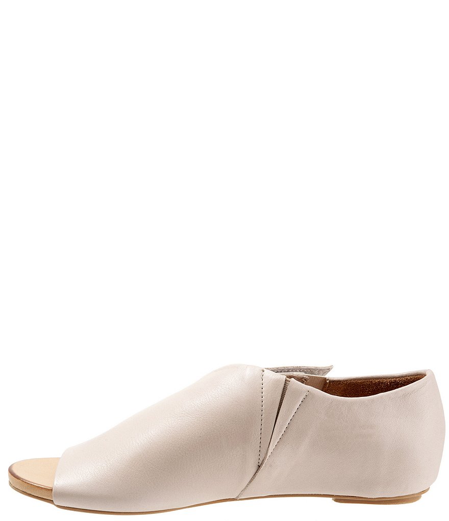 Bueno Kale Leather Ankle Strap Sandals