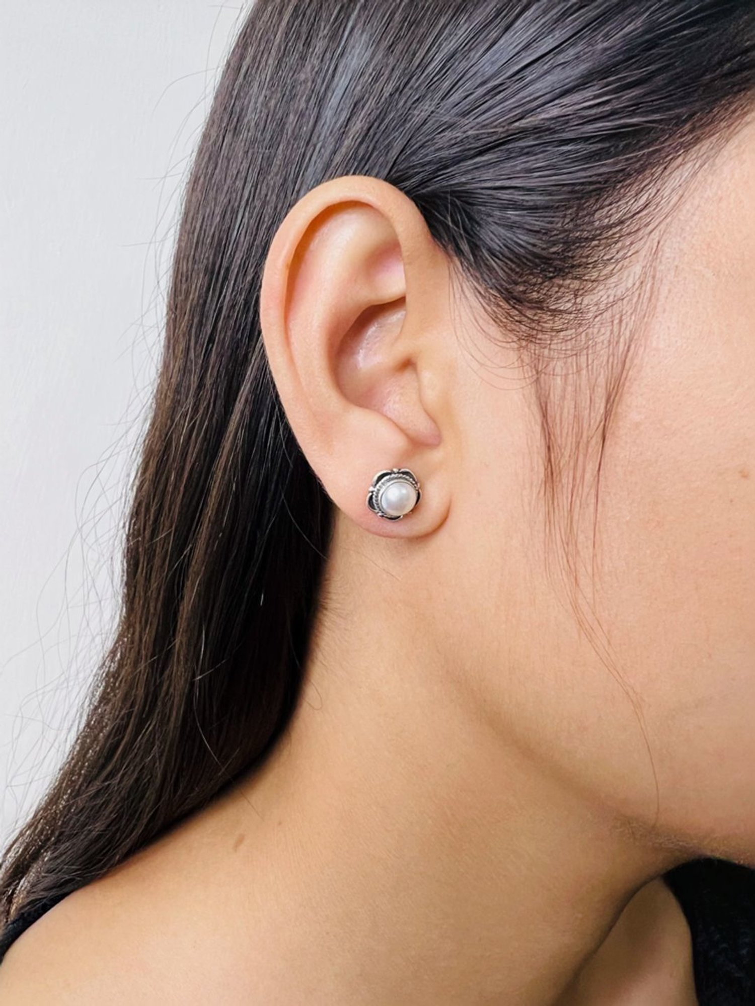 Arte Jewels 925 Sterling Silver Pearl Stud Earrings for Girls & Women