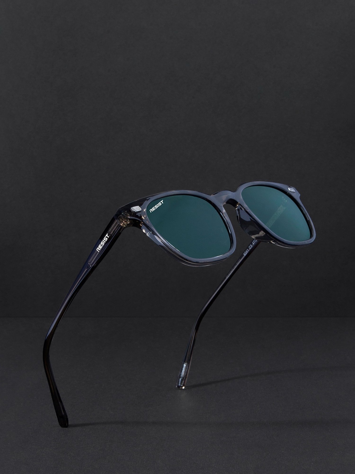 Resist Eyewear Brown Wayfarer uv protected Unisex Sunglasses