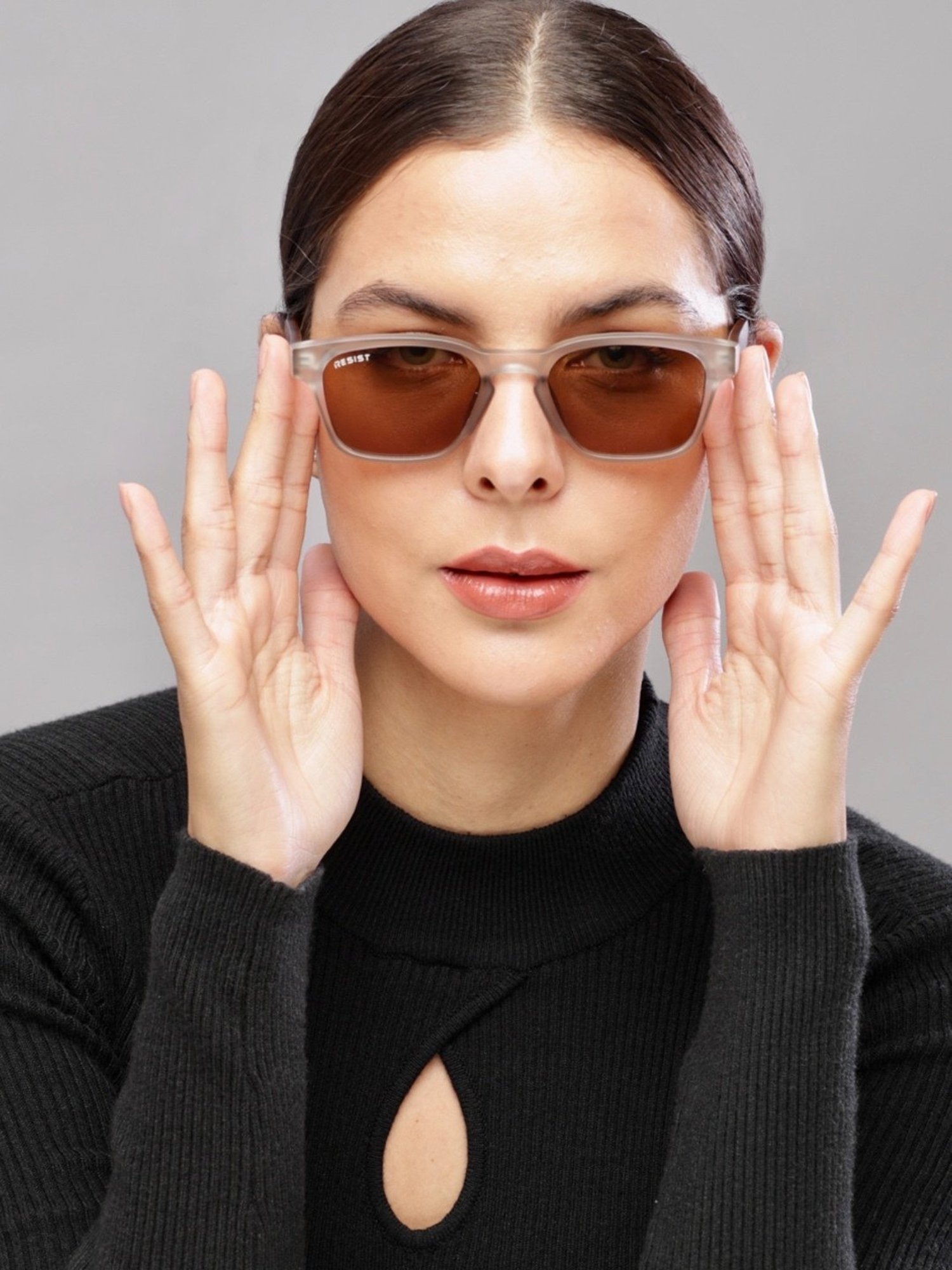 Resist Eyewear Brown Wayfarer uv protected Unisex Sunglasses