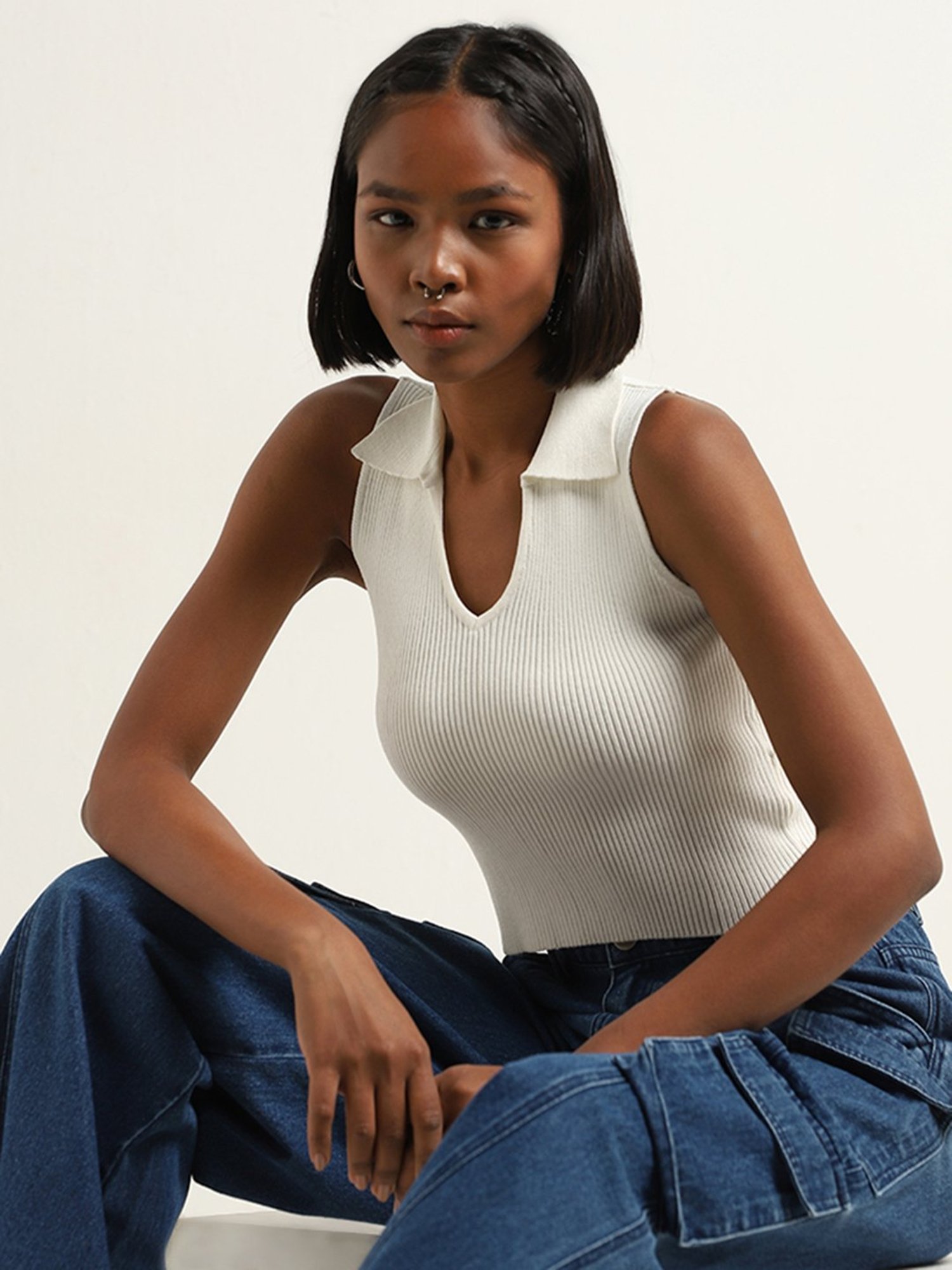 Nuon by Westside White Ribbed Textured Crop Top