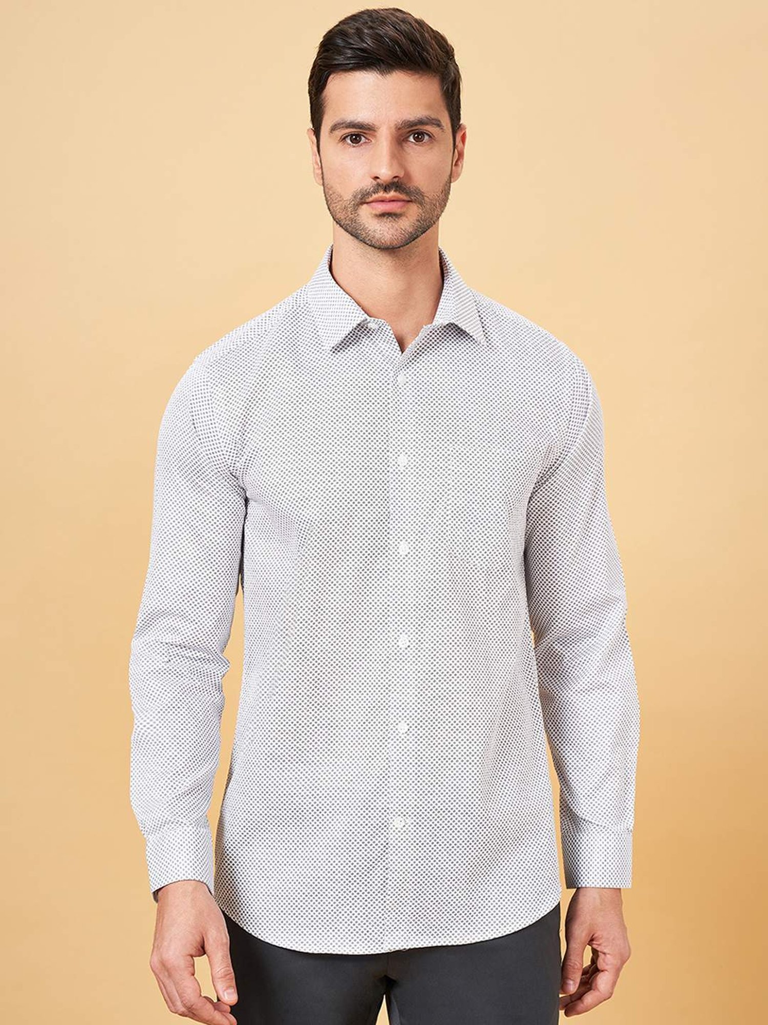 Peregrine by Pantaloons White Cotton Slim Fit Texture Shirt