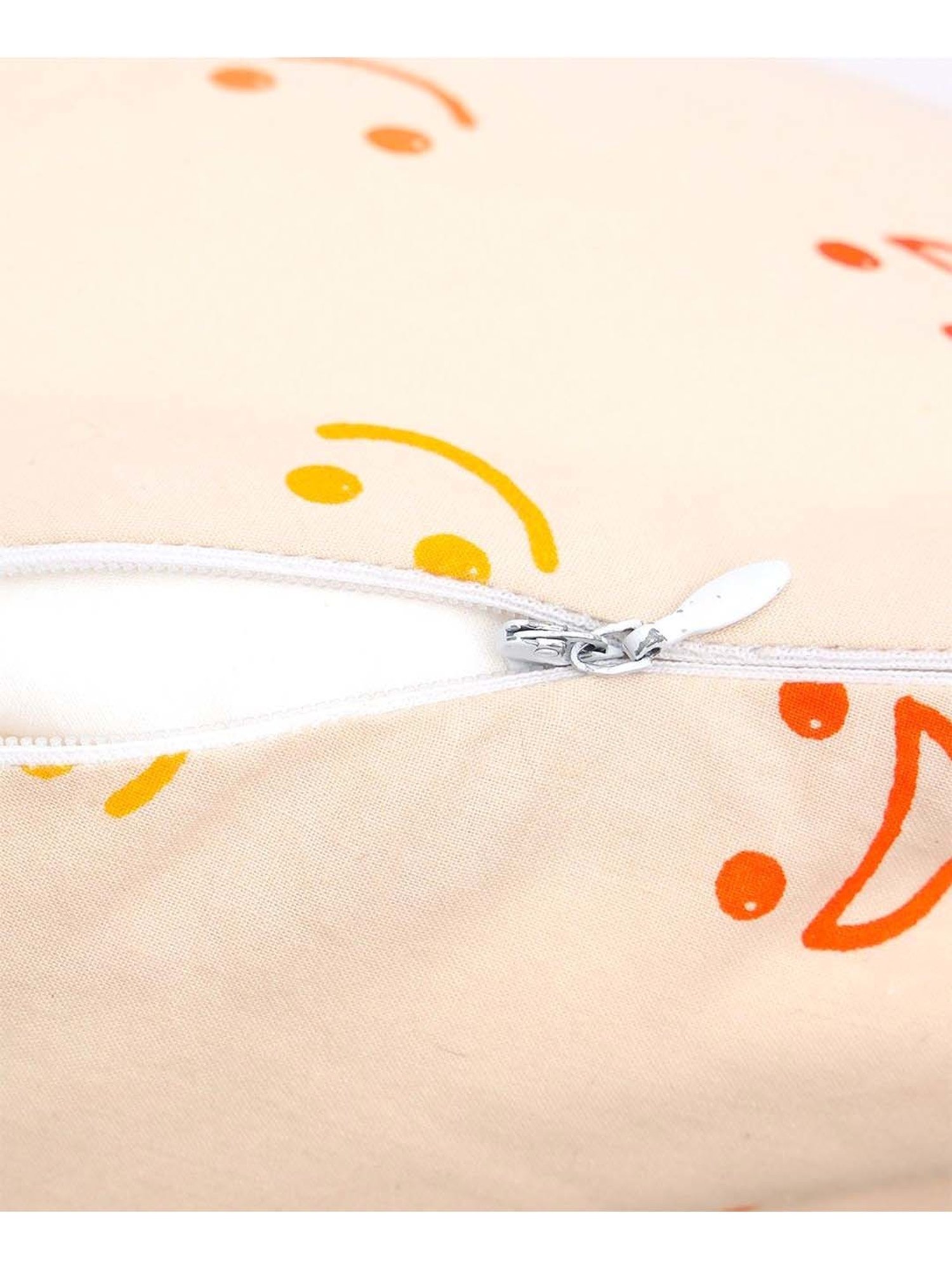 The White Willow Black Orthopaedic Mid Backrest Memory Foam Pillow - Set of 1