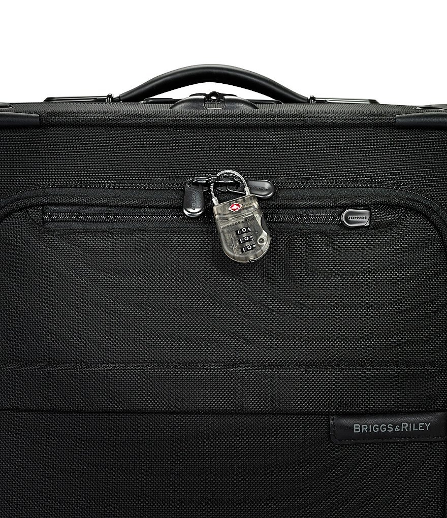 Briggs & Riley Baseline Medium Expandable Trunk Spinner Suitcase