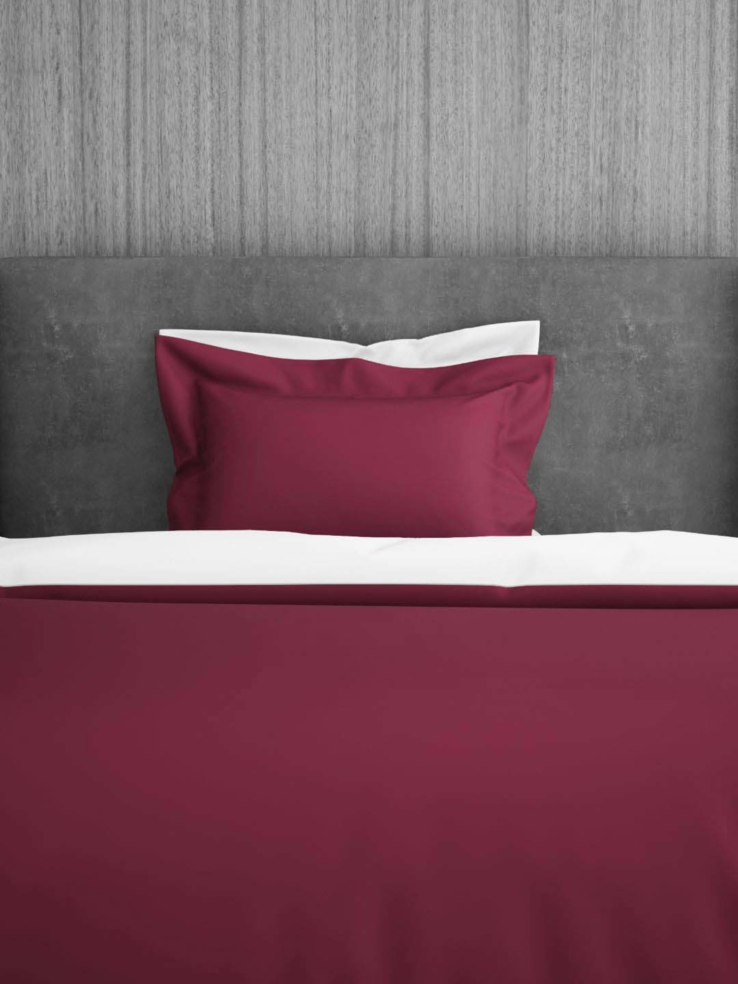 Spaces Hygro Maroon Cotton 300 TC Single Quilt