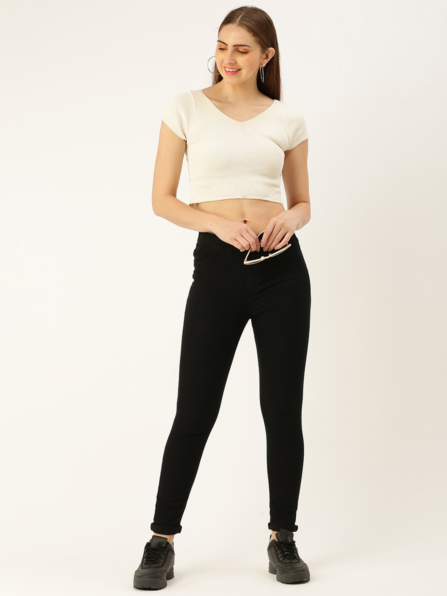 Amukti Black Mid Rise Jeggings