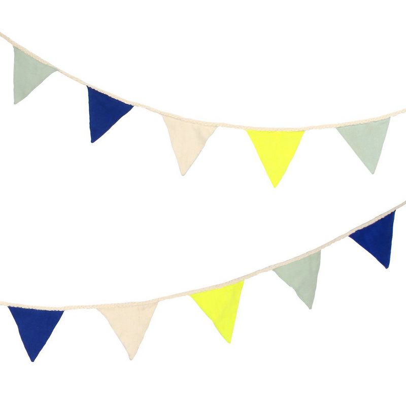 Juvale 2-Pack Black Tabletop Chalkboard Display Sign with Stand for Menu Restaurants 13.7 x 7.5 x 11 in