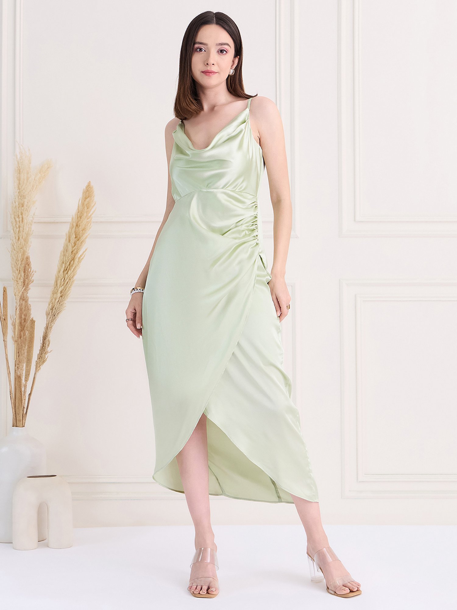 Magre Light Green Regular Fit Midi Dress