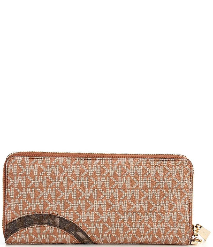 Michael Kors Signature Jet Set Travel Continental Wallet