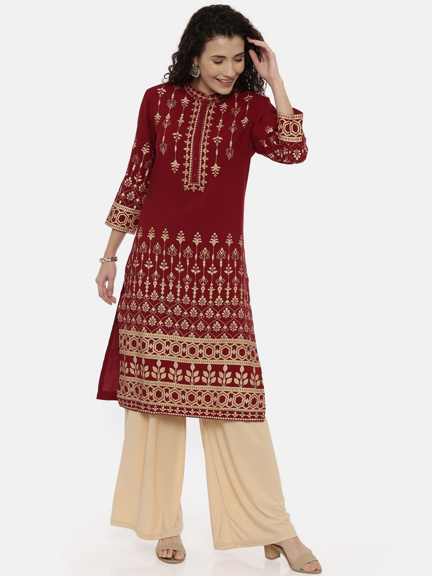 Neeru's Maroon Printed Straight Kurta