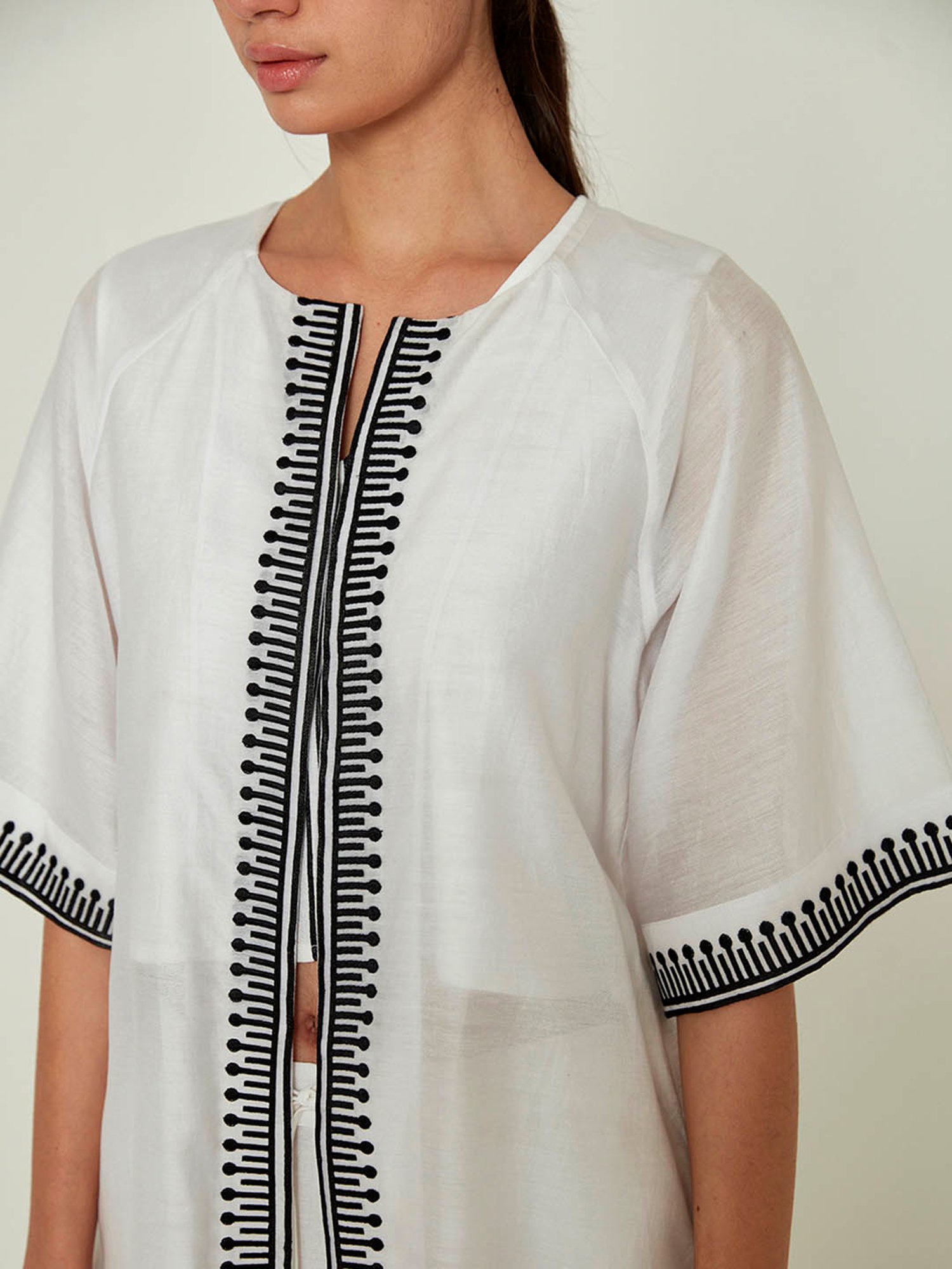 ANCESTRY White Chanderi Crop Top & Pants Set With Jacket