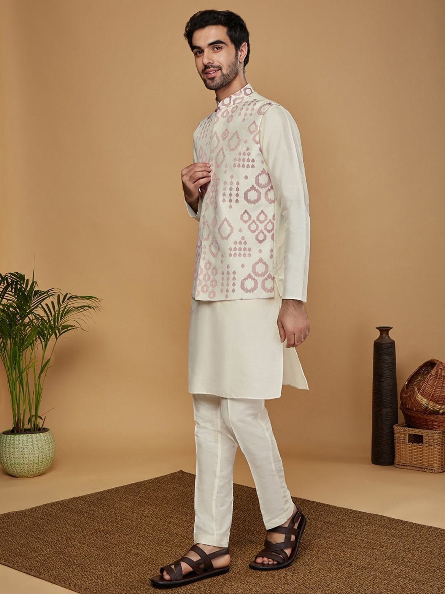 Kisah White Regular Fit Embellished Nehru Jacket