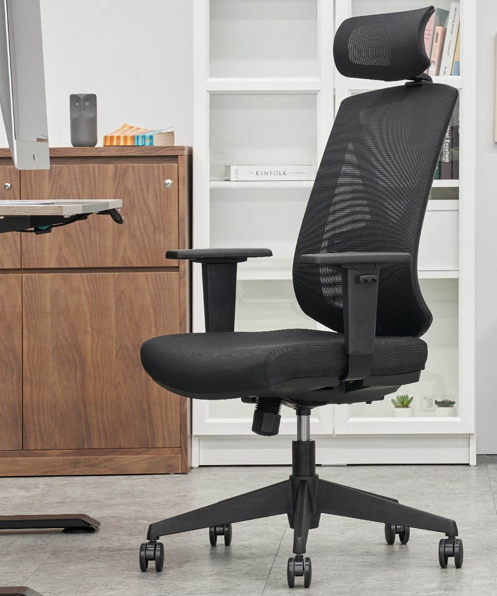 COLAMY Tito-Pro Ergonomic Mesh Desk Chair With Headrest