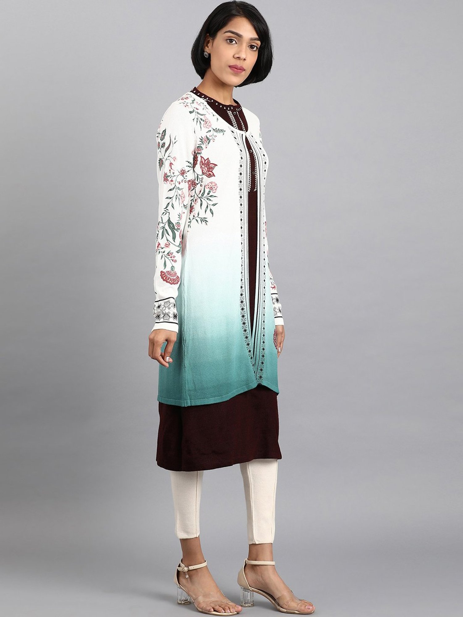 Mafadeny Black Striped Shrug