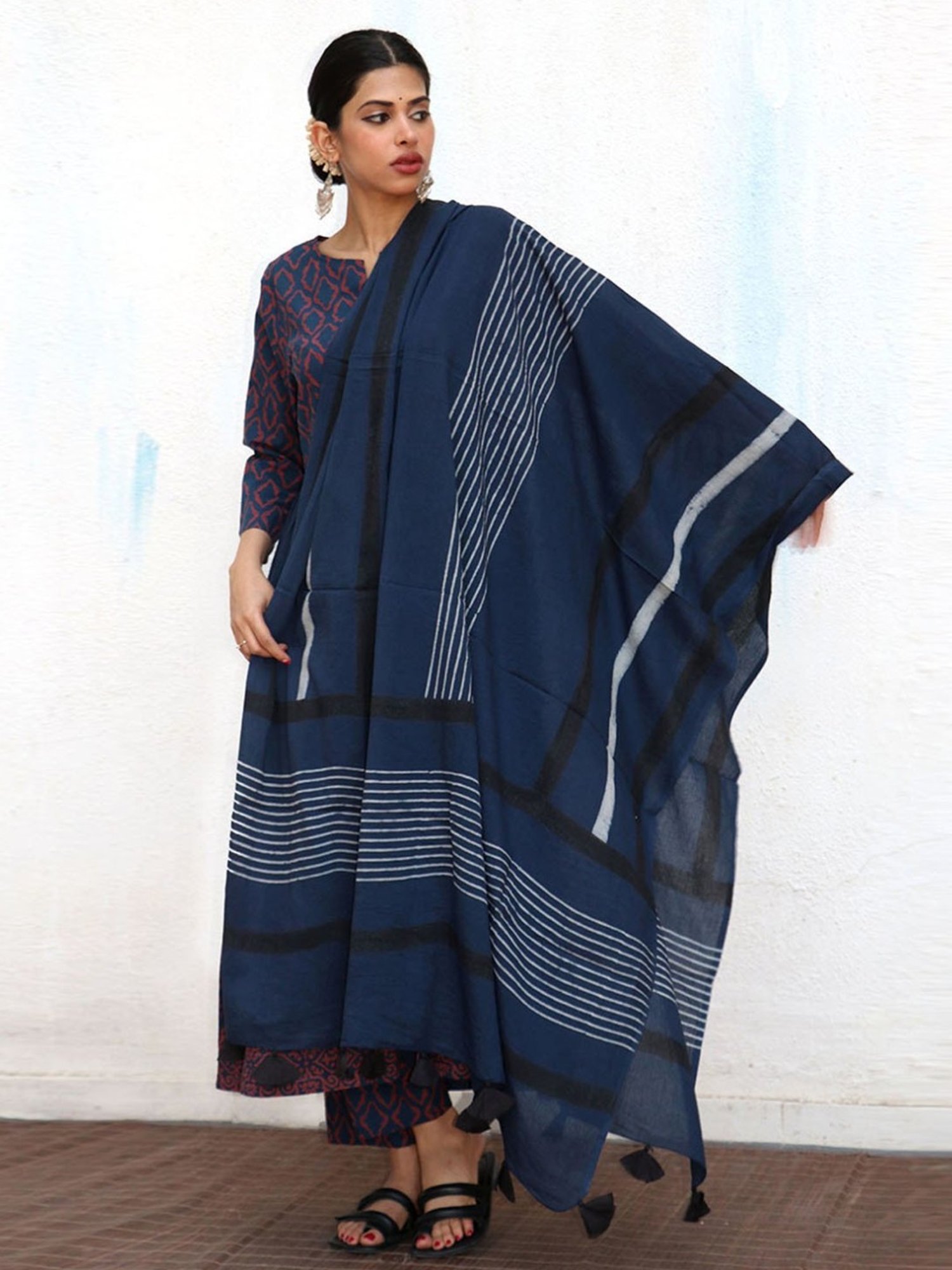 Chidiyaa No Made Meredith Blockprinted Cotton Dupatta